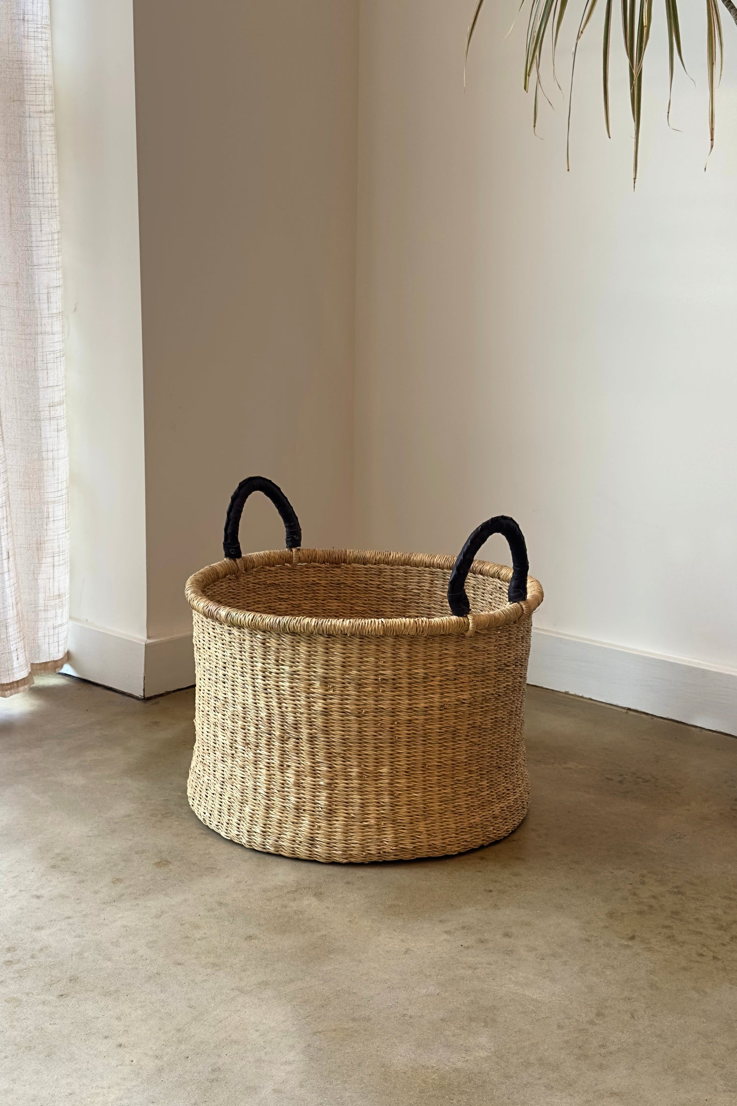Low Storage & Laundry Baskets