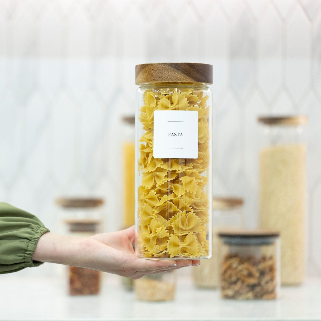 Acacia Screw On Glass Jar – 5 Sizes